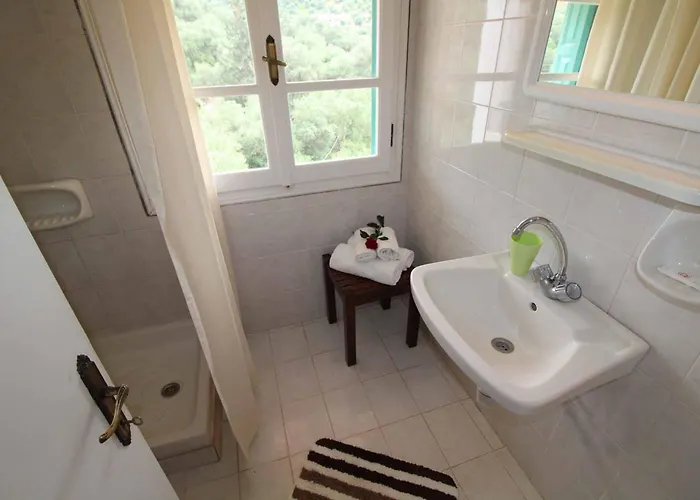 Appart hôtel Frankis Agios Spyridonas Perithia Ypsilas