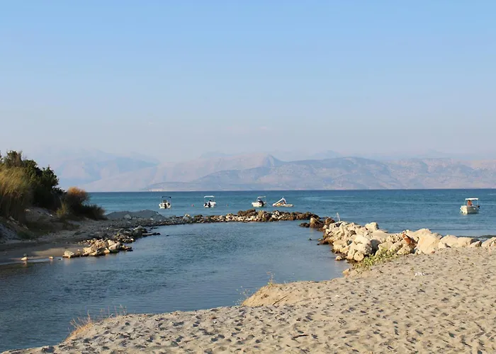 Frankis Agios Spyridonas Perithia