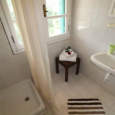 Aparthotel Frankis Agios Spyridonas Perithia